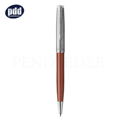 PARKER Sonnet Essentials Orange CT Ballpoint Pen ปากกาลูกลื่น ป๊ากเกอร์ ซอนเนต อะเซนเชิล ออร์เรจน์ คลิปเงิน