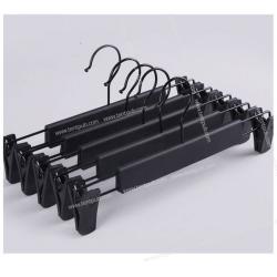 ไม้แขวนหนีบ019 สีดำ(แพ็ก12ชิ้น)