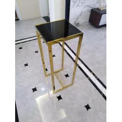 ชั้นโชว์สินค้าสแตนเลส สีทองไทเทเนี่ยม หินอ่อน