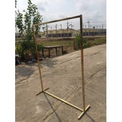 ราวสแตนเลสสีทอง ขาตัวไอ