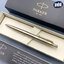 ปากกาสลักชื่อ PARKER ปากกาลูกลื่น ป๊ากเกอร์ จ๊อตเตอร์ สแตนเลส คลิปทอง PARKER Jotter Stainless Steel Gold Trim Ballpoint Pen