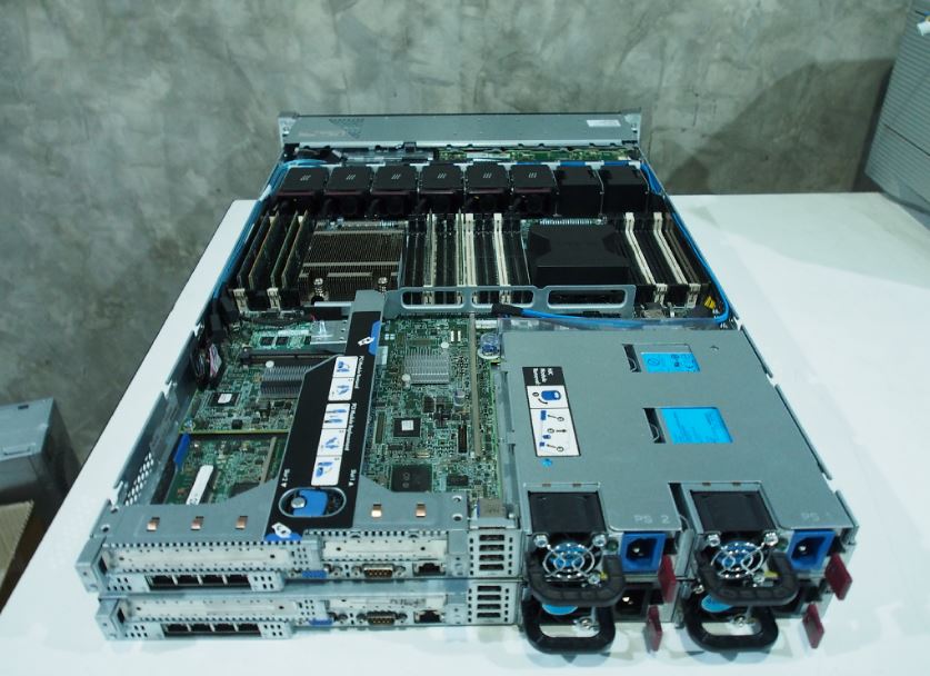 hp server dl360p g8 มือ 2 พร้อมใช้งาน