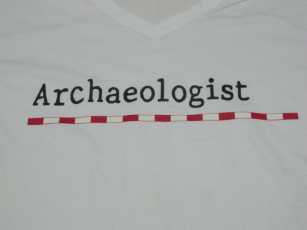 เสื้อ archaeologist
