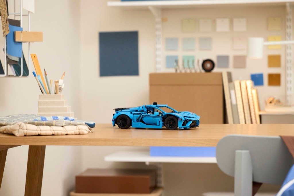 เลโก้ LEGO Technic 42217 Chevrolet Corvette Stingray Blue