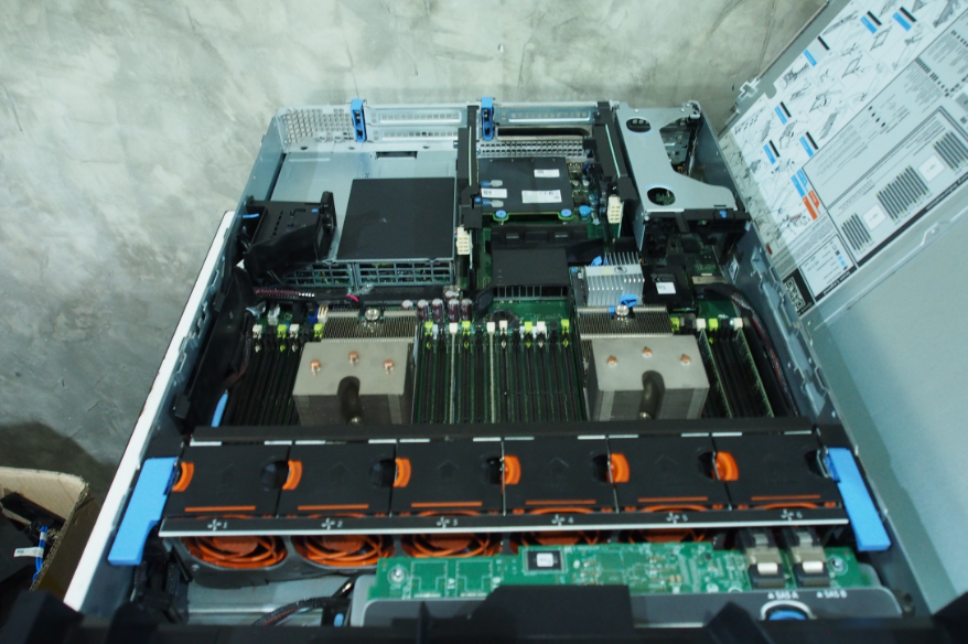 server dell r720 32gb 16cores มือสองพร้อมใช้งาน