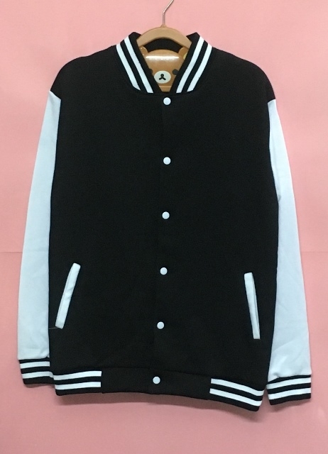 เสื้อแจ็คเก็ตดำขาว ปักชื่อ ไม่มีขั้นต่ำ