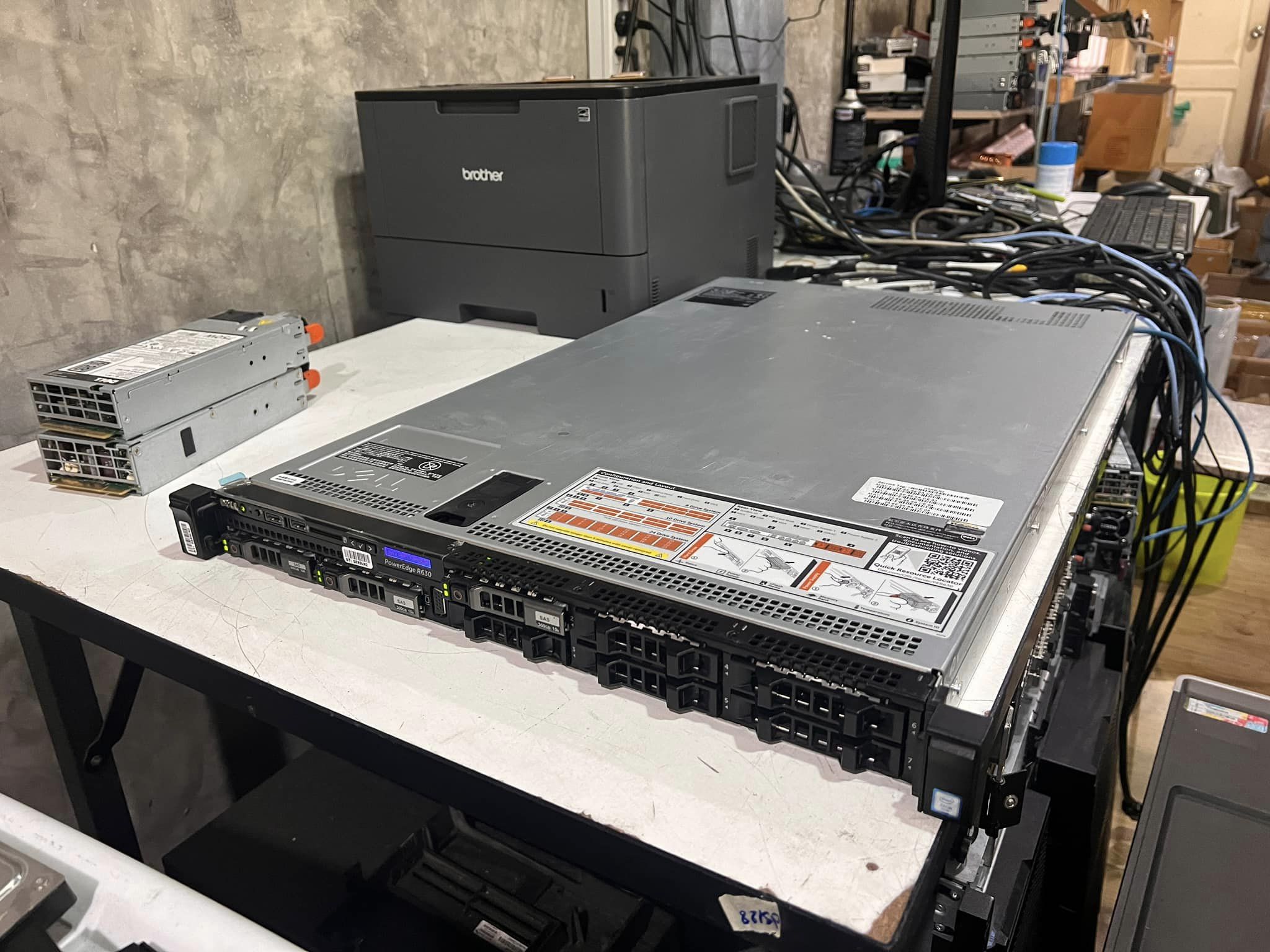 dell r630 2cpu ddr4 32gb 24cores lan 10g เซิฟเวอร์มือสองพร้อมใช้งาน