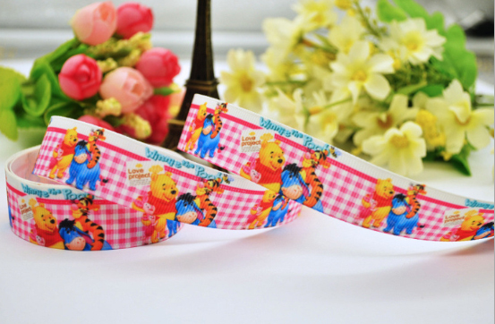 ริบบิ้นผ้าพิมพ์ลาย หมีพูห์ กว้าง 25 ,1 mm #DN01