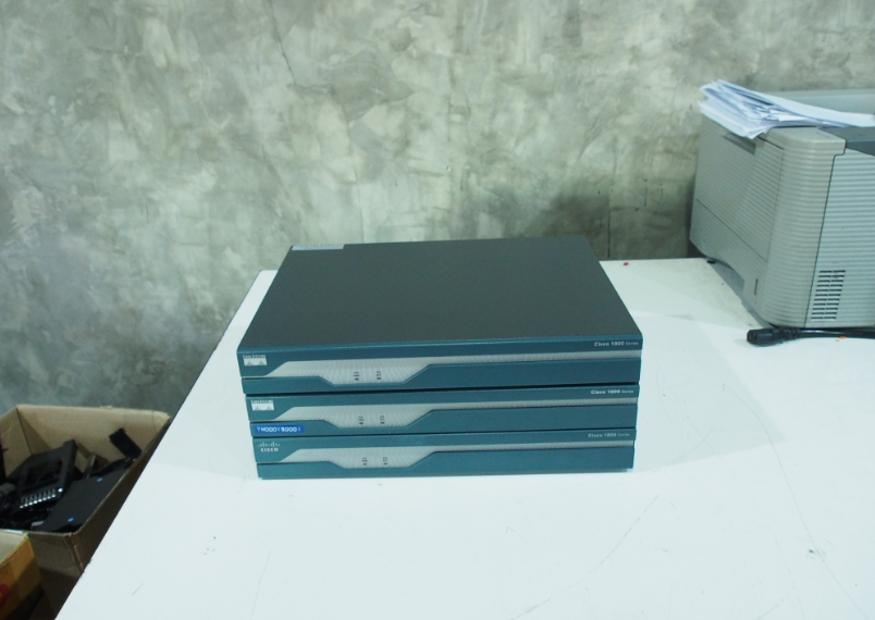 Router cisco 1841 มือ 2 พร้อมใช้งาน