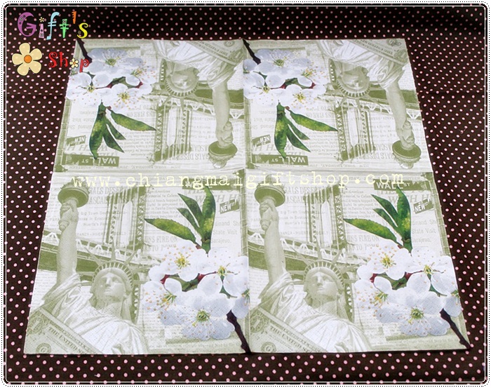 กระดาษแนปกิ้น ลายเทพีเสรีภาพ คู่กับดอกไม้สีขาว พื้นหลังสีขาว
