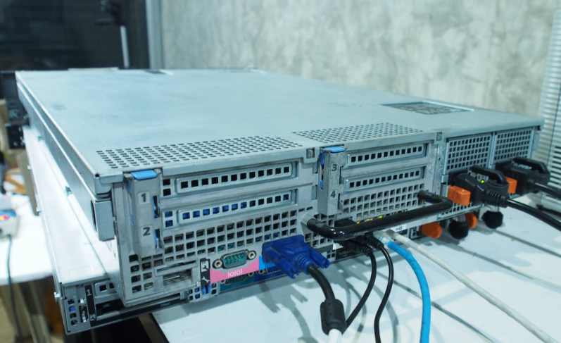 Server Dell R710 มือ 2 พร้อมใช้งาน