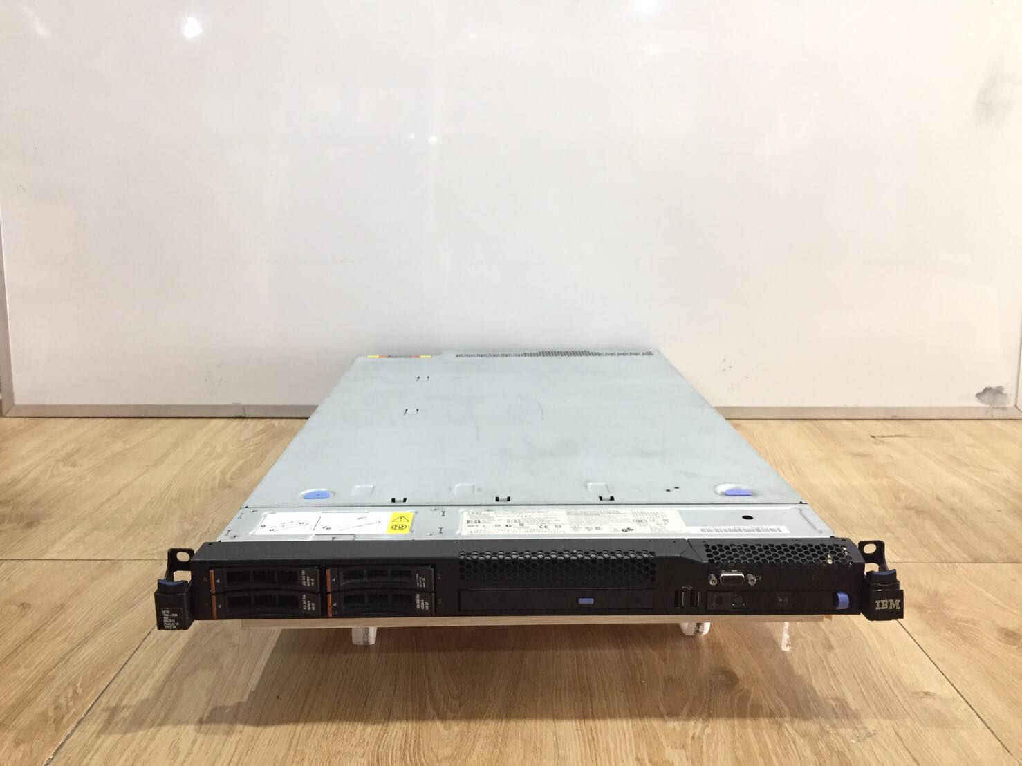 iBM X3550 M3 มือ 2 พร้อมใช้งาน