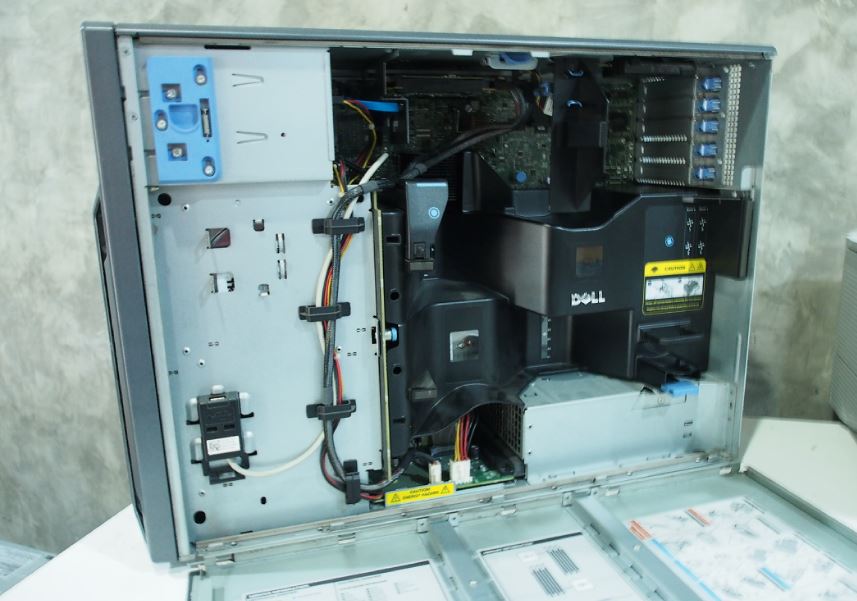 Server Dell PowerEdge T610 มือ 2 พร้อมใช้งาน