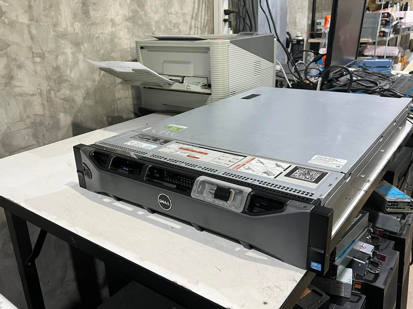 Server dell r720 2cpu 32gb server มือสองพร้อมใช้งาน