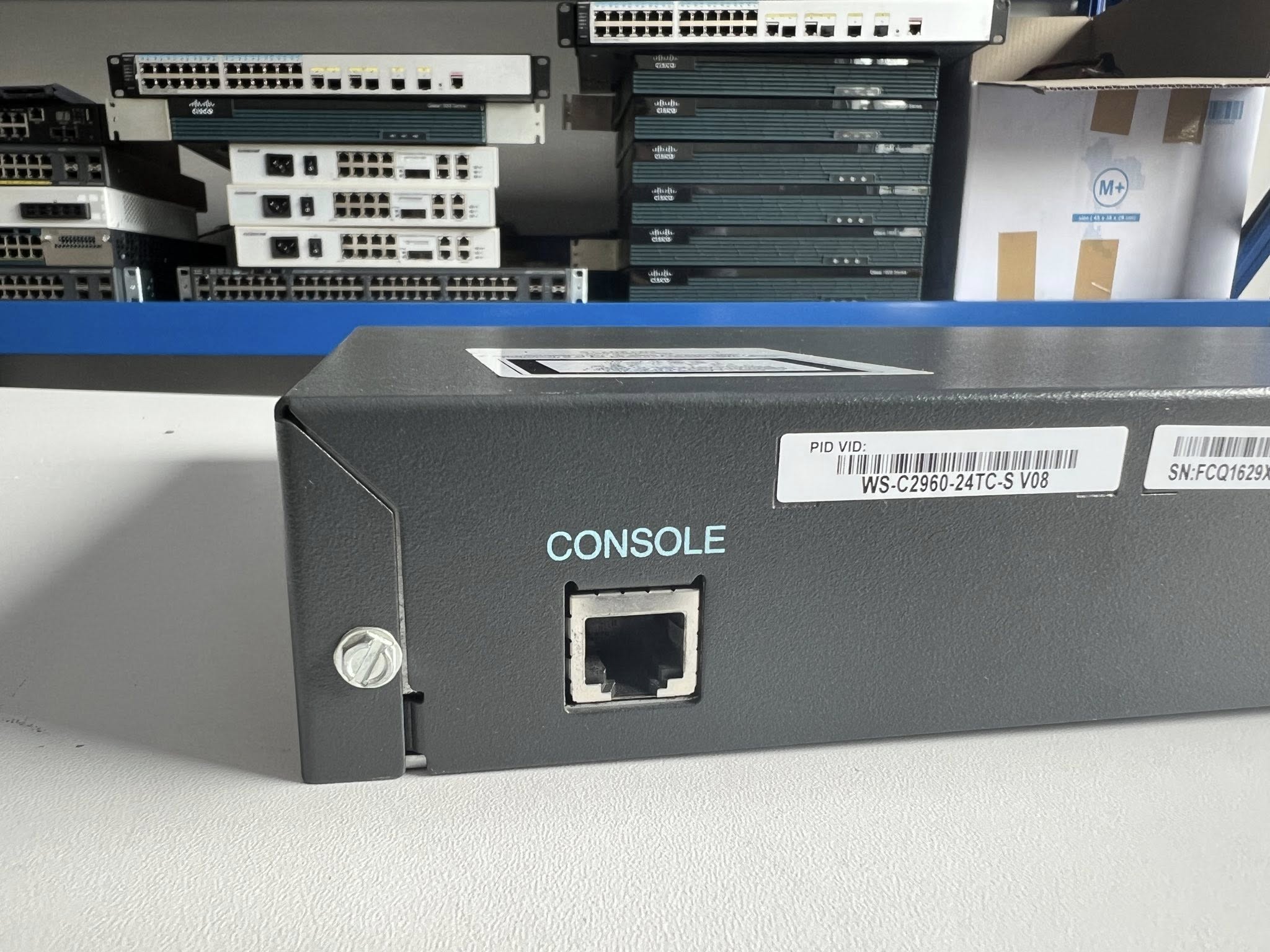 Switch Cisco 2960 24TC S uplink sfp 1G สวิทซิสโก้มือสองพร้อมใช้งาน