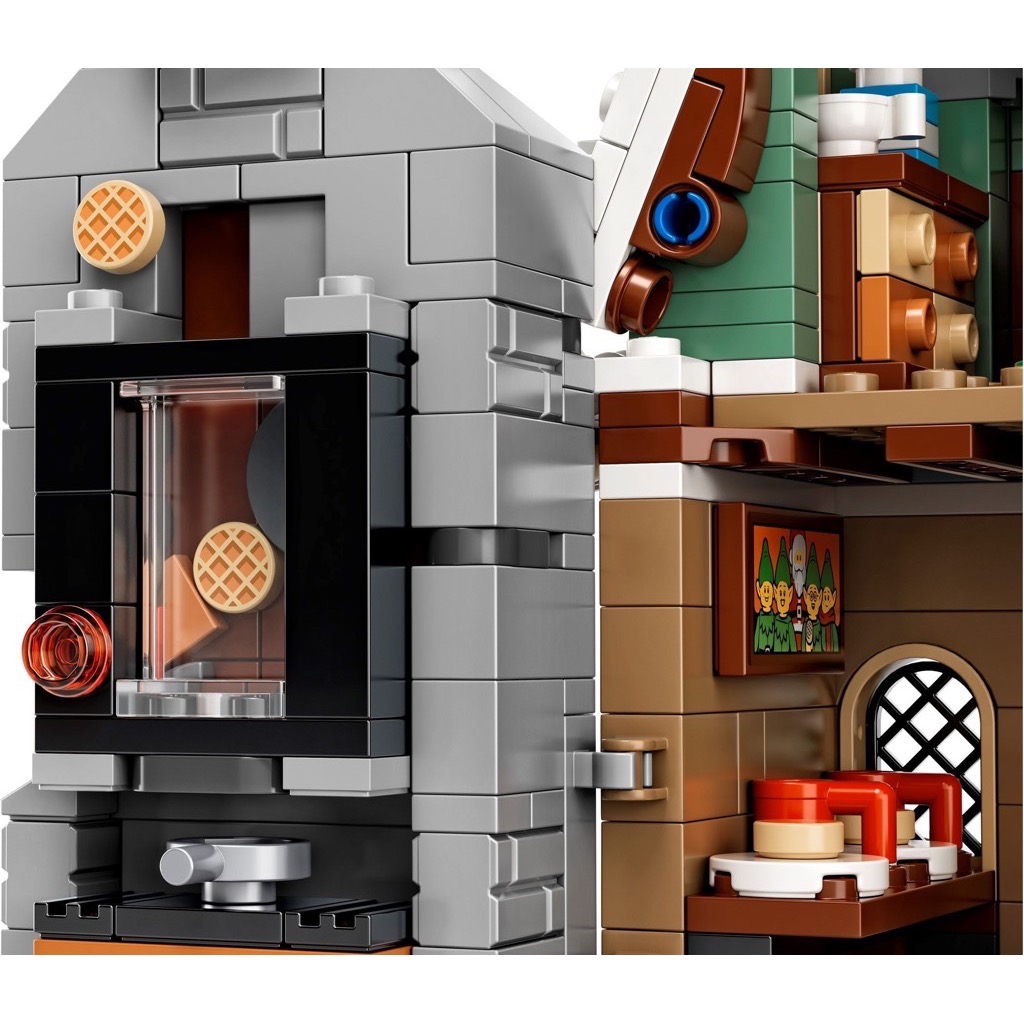 LEGO Exclusives 10275 Elf Club House (กล่องไม่สวย-Damaged Box)