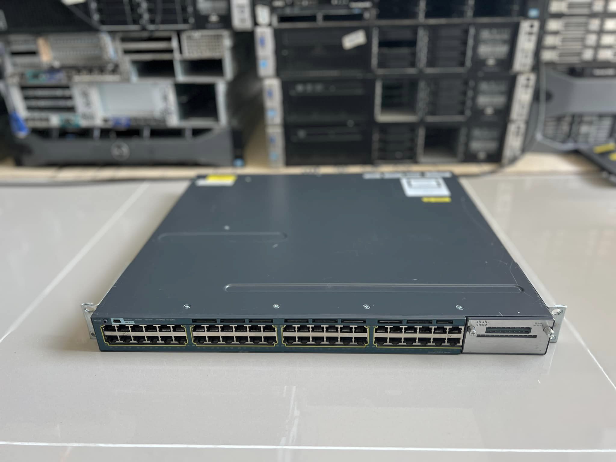 Cisco 3560X 48T L Gigabit สวิทมือสองพร้อมใช้งาน