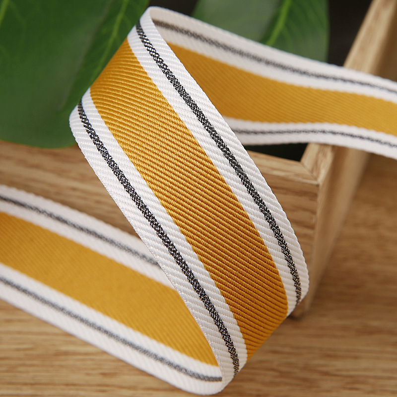 ริบบิ้นผ้า แต่งขอบ สีพาสเทล ขนาด 2.5 ซม.