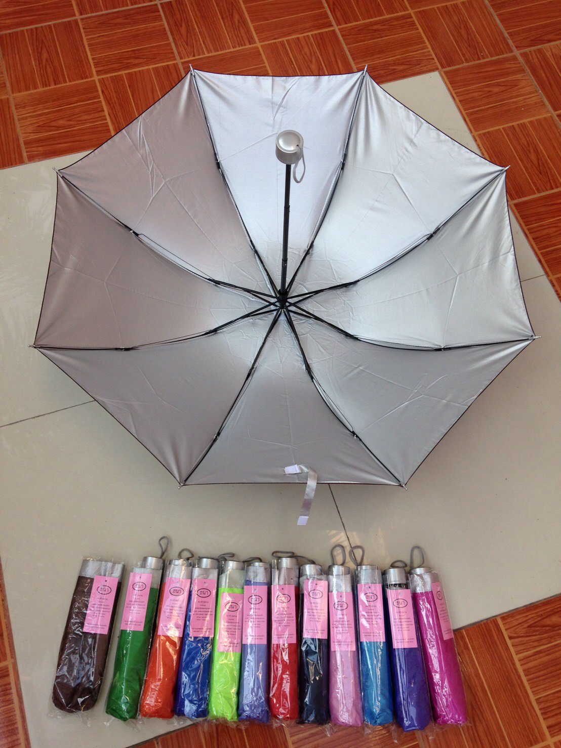 ร่มพับ3ตอนมียูวี8ก้าน