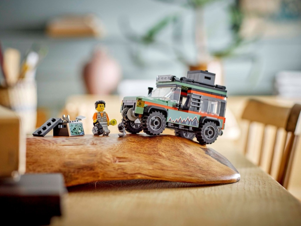 เลโก้ LEGO City 60447 Off-Road 4x4 Mountain Truck