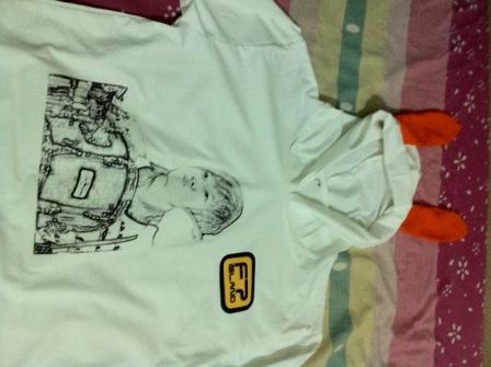 เสื้อฮู้ดหูกระต่ายสีส้ม