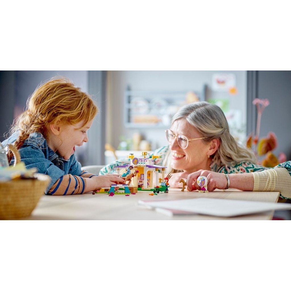 เลโก้ LEGO Friends 41746 Riding School