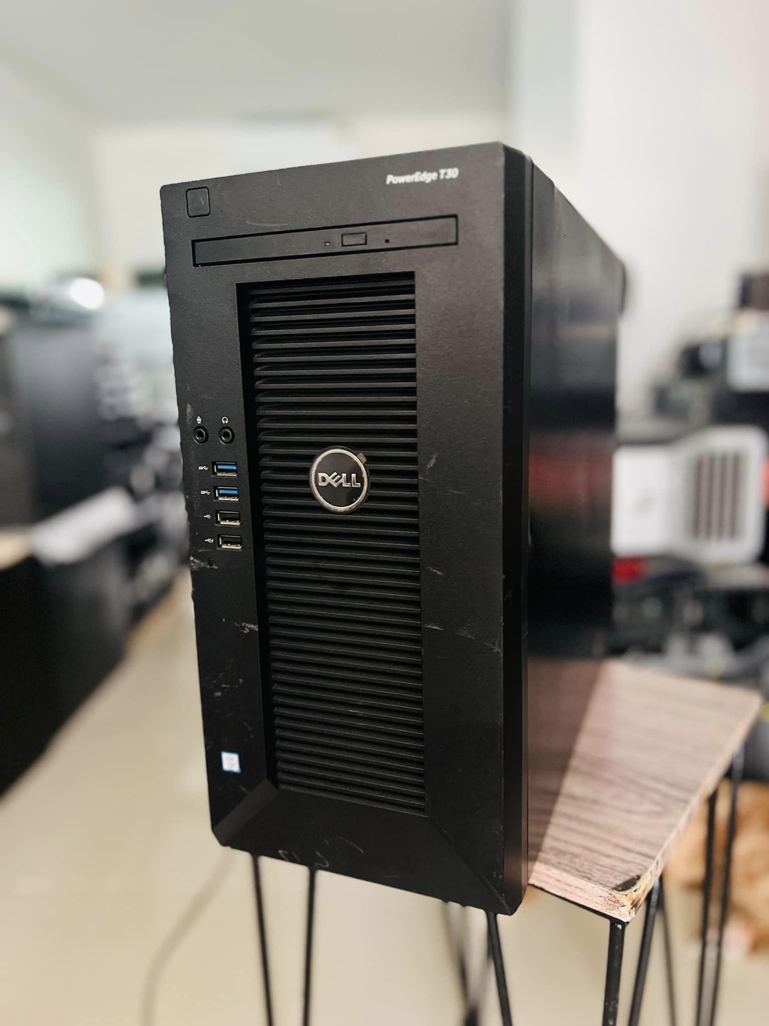 server tower dell t30 ddr4 32gb เซิฟเวอร์เดลทาวเวอร์มือสองพร้อมใช้งาน