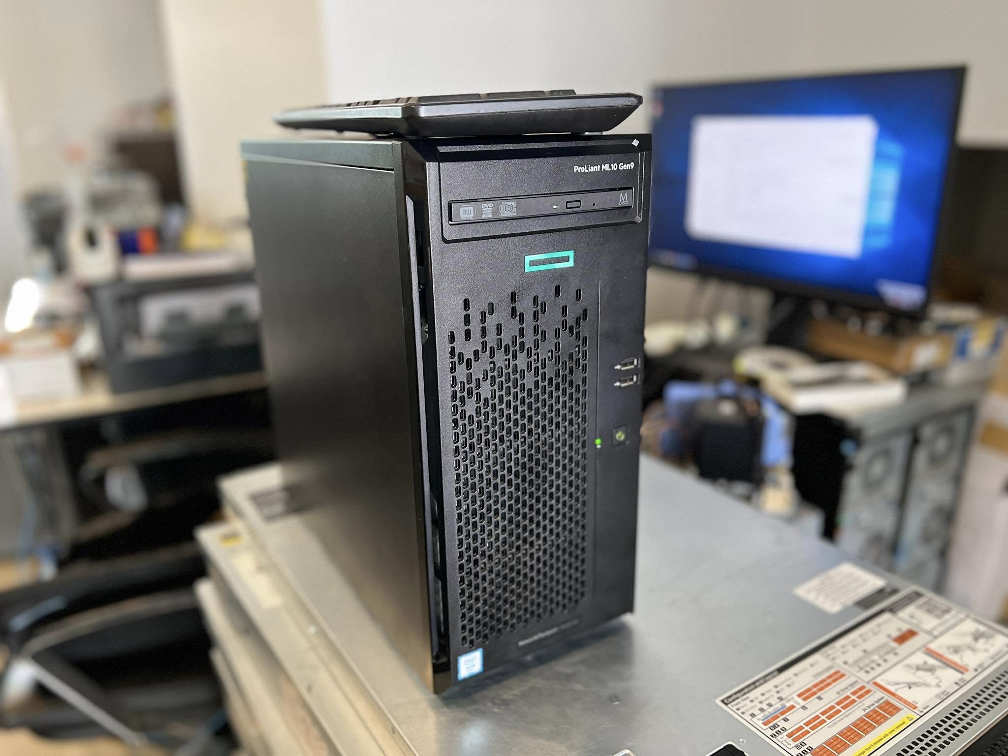 HP ML10 G9 Server tower 32gb 2tb เซิร์ฟเวอร์เอชพีมือสองพร้อมใช้งาน