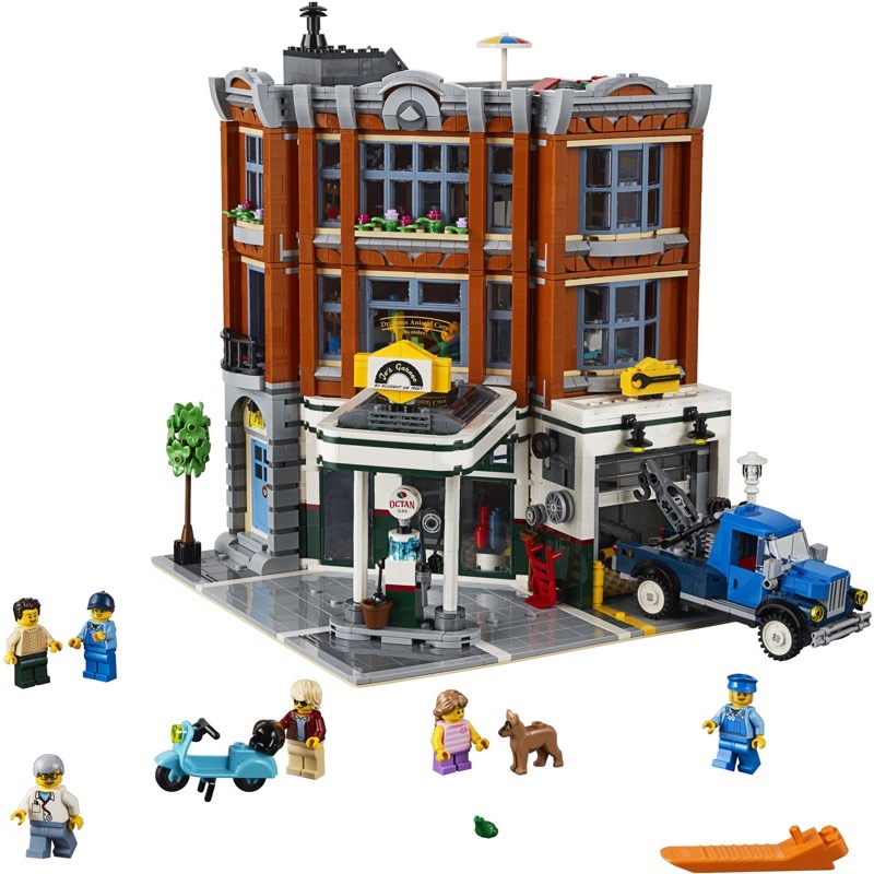 LEGO Exclusives 10264 Corner Garage