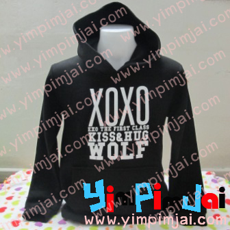เสื้อกันหนาว xoxo kiss & hug