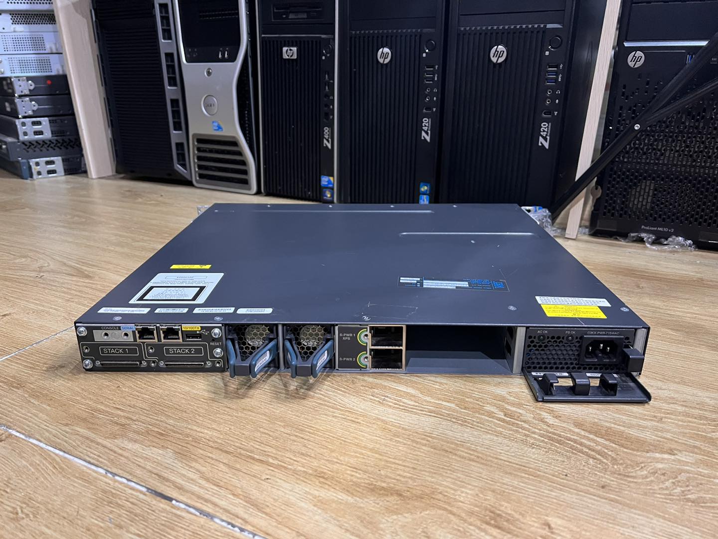 Cisco 3750X 48port PoE gigabit sfp 10g มือสองพร้อมใช้งาน