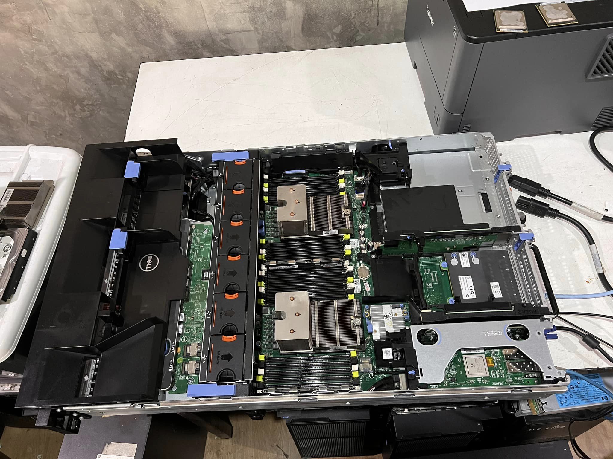 dell r720 2cpu 32gb 20cores เซิฟเวอร์มือสองพร้อมใช้งาน