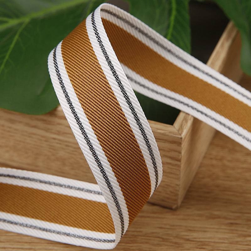 ริบบิ้นผ้า แต่งขอบ สีพาสเทล ขนาด 2.5 ซม.