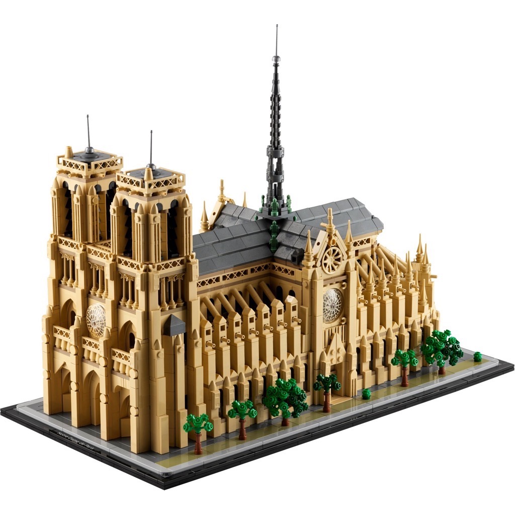 เลโก้ LEGO Architecture 21061 Notre-Dame de Paris (มีกล่องกระดาษนำ้ตาลตรงรุ่น)