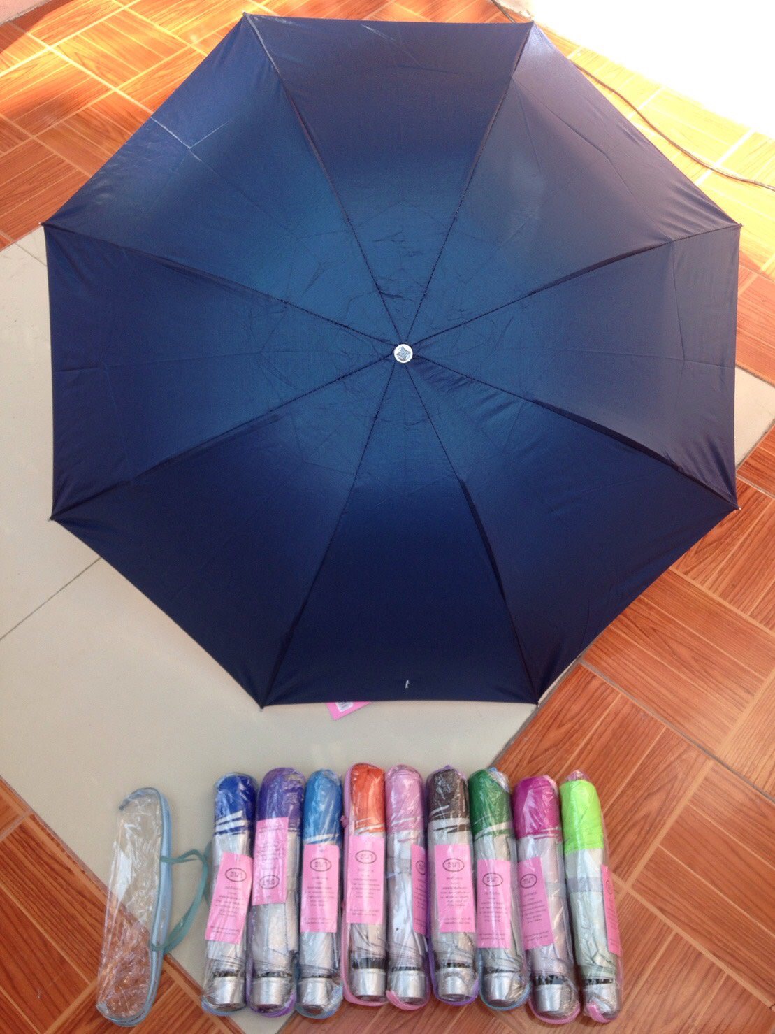 ร่มพับ3ตอนกระเป๋าแพค100คัน