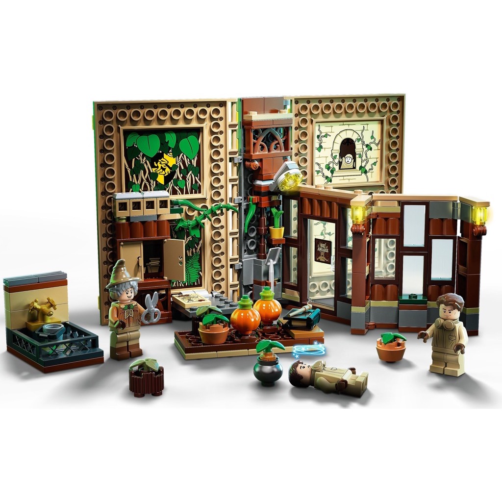 เลโก้ LEGO Harry Potter 76384 Hogwarts Moment: Herbology Class