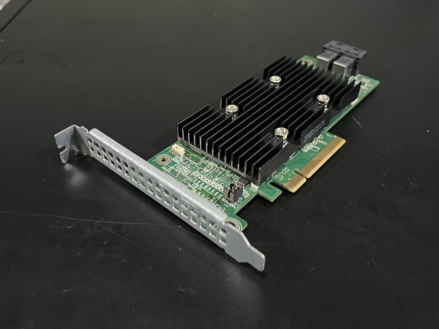 การ์ด RAID Dell Perc H330 มือสองพร้อมใช้งาน