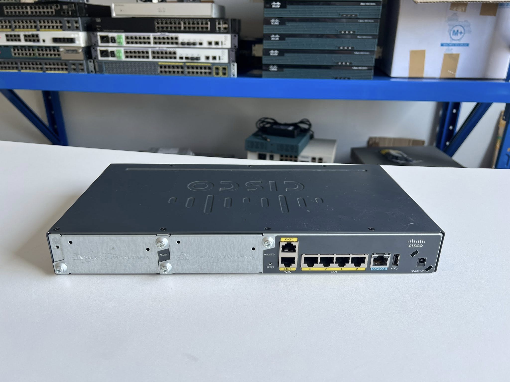Cisco C841M-4X/K9 Gigabit 4port เร้าเตอร์ซิสโก้ใส่ซิมมือสองพร้อม
