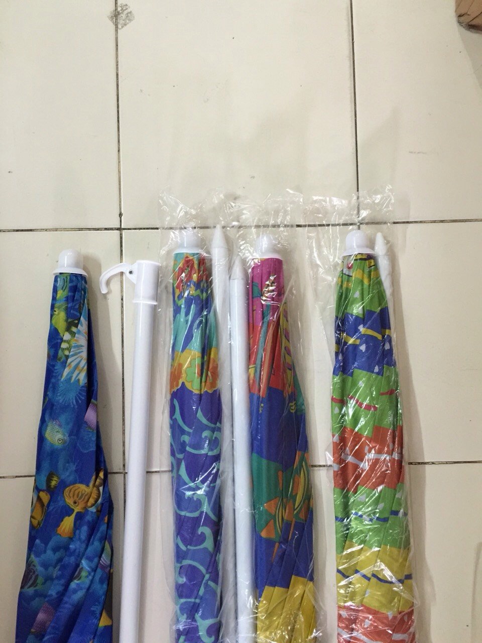 ร่มแม่ค้า รหัส 103 34 นิ้ว