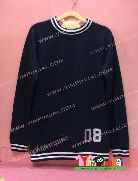 เสื้อกันหนาว สีดำ ไม่มีซิป สกรีนตามสั่ง ปักเบอร์ 08 20 17 00 19