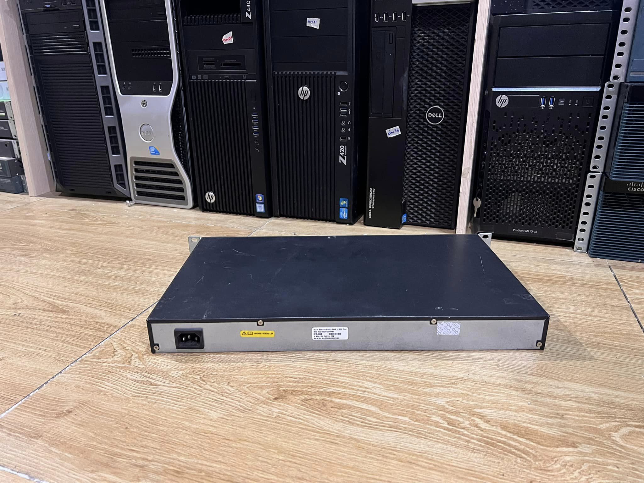 Switch 3Com 2948 3CBLSG48 48Port gigabit สวิทมือสองพร้อมใช้งาน