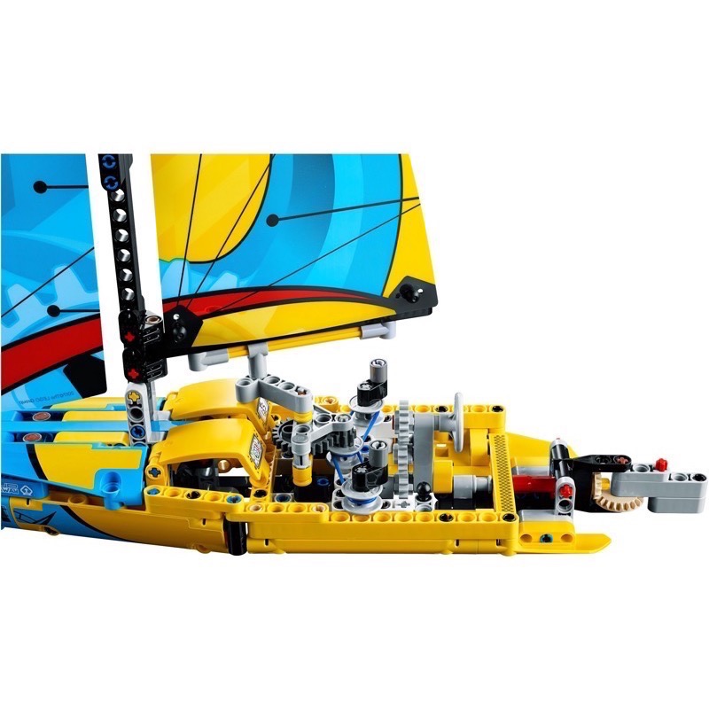 LEGO Technic 42074 เลโก้ Racing Yacht