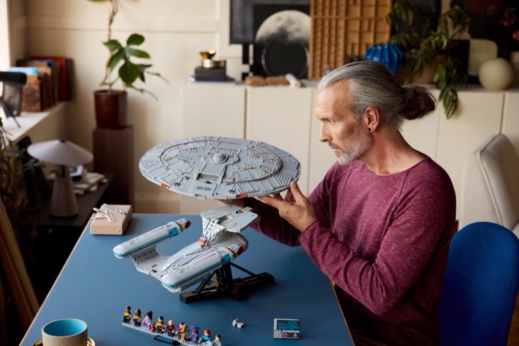 เลโก้ LEGO Exclusives 10356 Star Trek: U.S.S. Enterprise NCC-1701-D