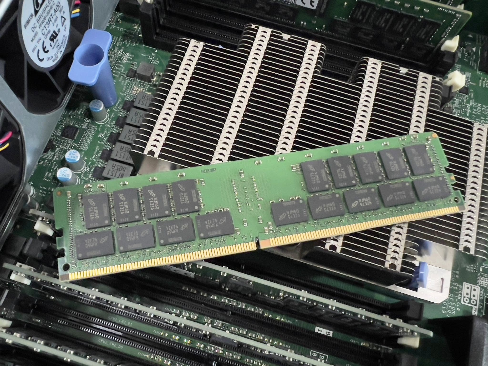ram server 32GB 2Rx4 PC4-2933Y-RB2 แรมเซิร์ฟเวอร์มือสองพร้อมใช้งาน