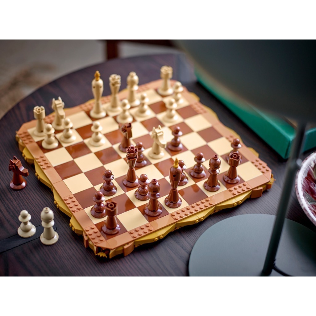 เลโก้ LEGO Exclusives 40719 Traditional Chess Set