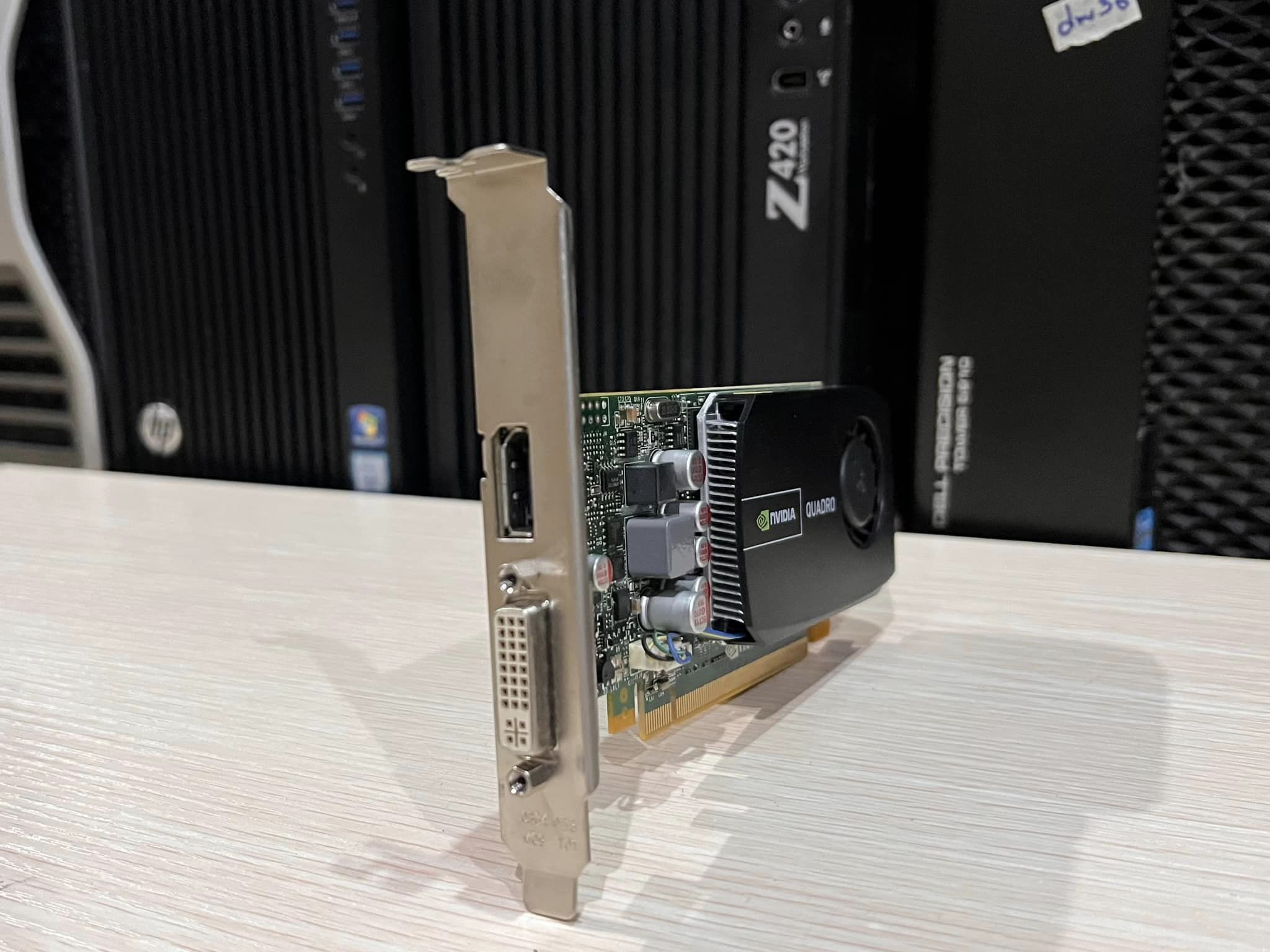 การ์ดจอ Nvidia Quadro 600 1Gb การ์ดจอมือสองพร้อมใช้งาน