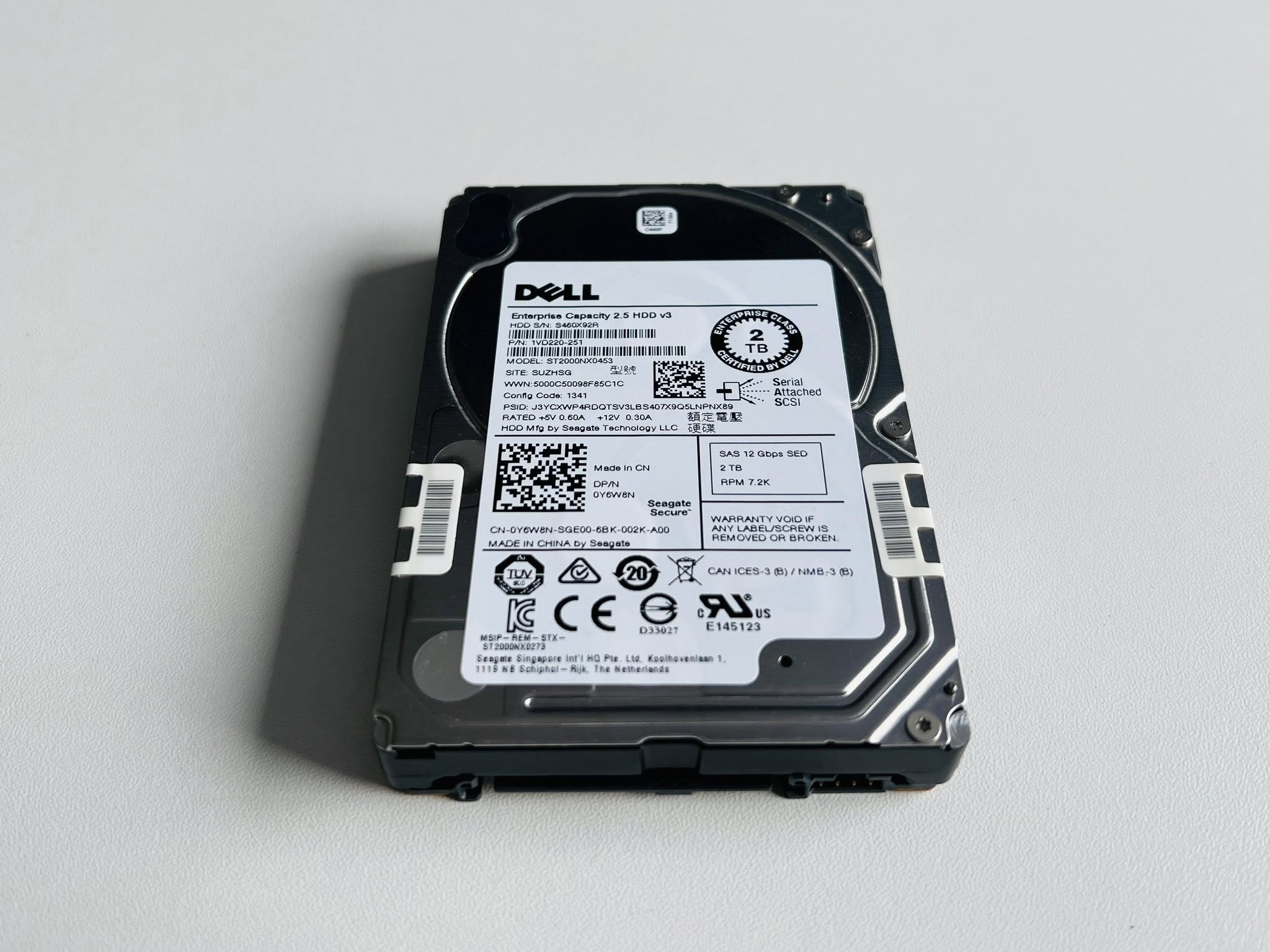 hdd dell sas 2tb 7.2k 12Gbps ฮาร์ดดิสเซิร์ฟเวอร์มือสองพร้อมใช้งาน