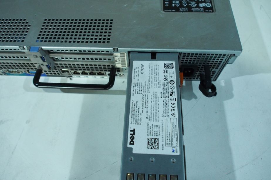 Dell PowerEdge R710 2cpu มือ 2 พร้อมใช้งาน