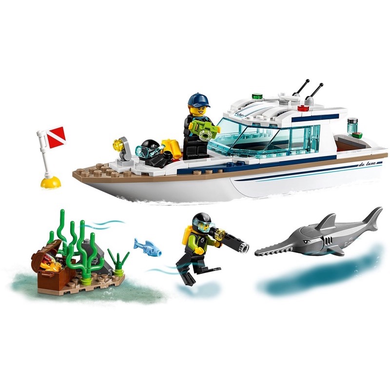 LEGO City 60221 Diving Yacht