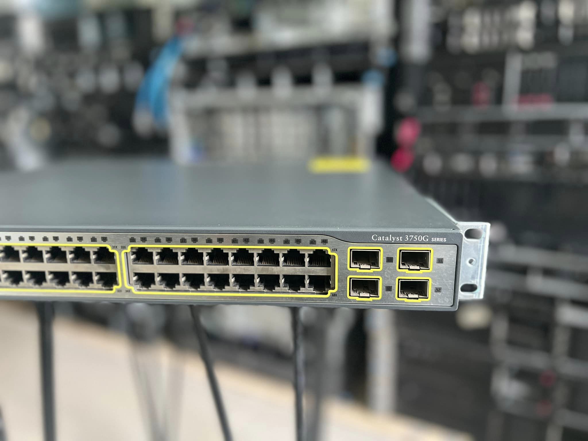Cisco 3750G Gigabit 48 port layer 3 สวิทซิสโก้มือสองพร้อมใช้งาน